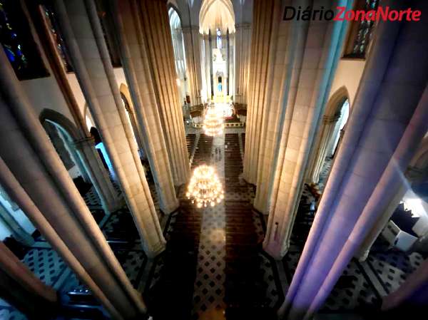 Segredos e detalhes de um tour dentro da Catedral da Sé. Vale a