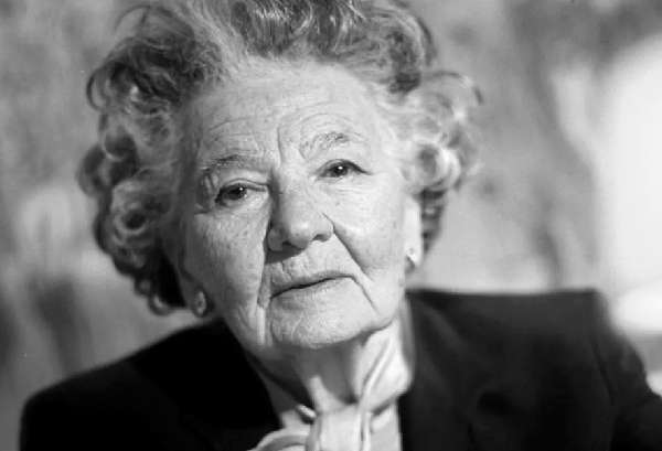 Sempre Repórter Lillian Ross